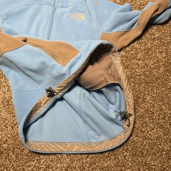 The North Face women’s XS Light Blue and Tan Jacket - Picture 13 of 15